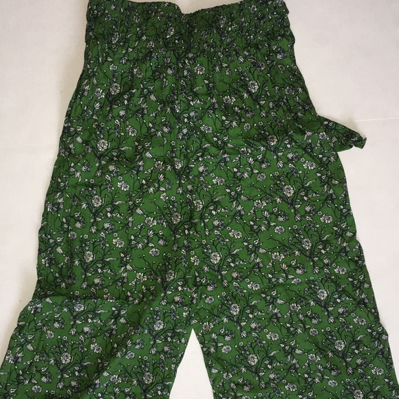 Hinge Viscose Wide Leg Crop Pants In Green Floral Print Size | Size XS - Picture 12 of 14